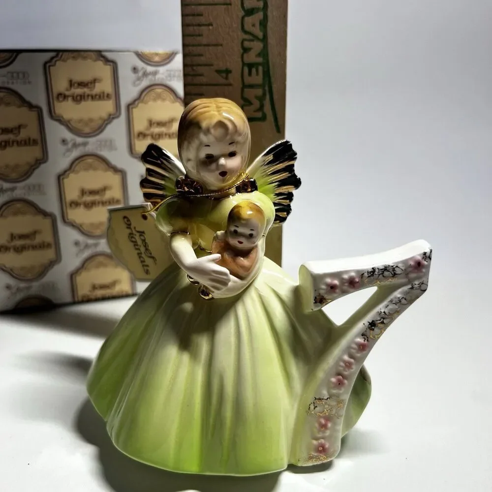 Vtg Josef Originals 7 Year Old Birthday Angel Figurine Doll with Original Box